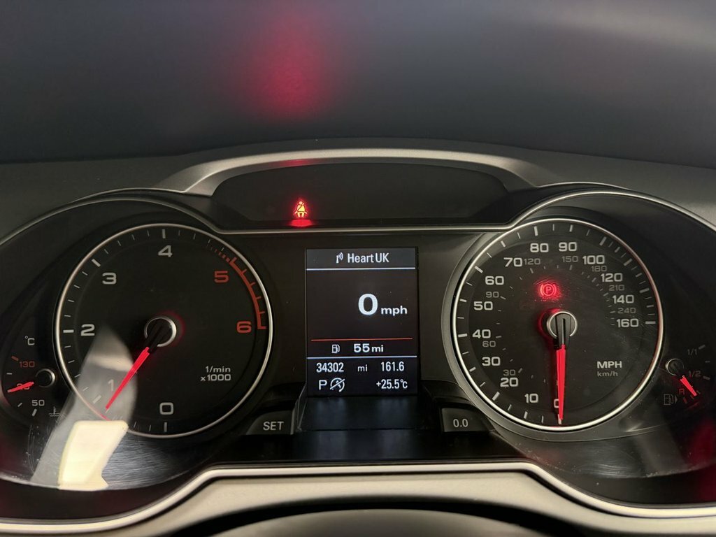 Audi A4 2.0 Tdi Ultra Se Technik 161 Bhp White #17
