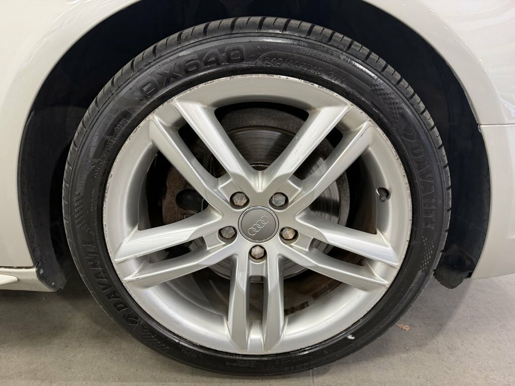 Audi A4 2.0 Tdi Ultra Se Technik 161 Bhp White #33