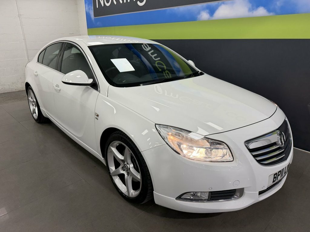 Vauxhall Insignia 2L Sri Vx Line Nav White #3