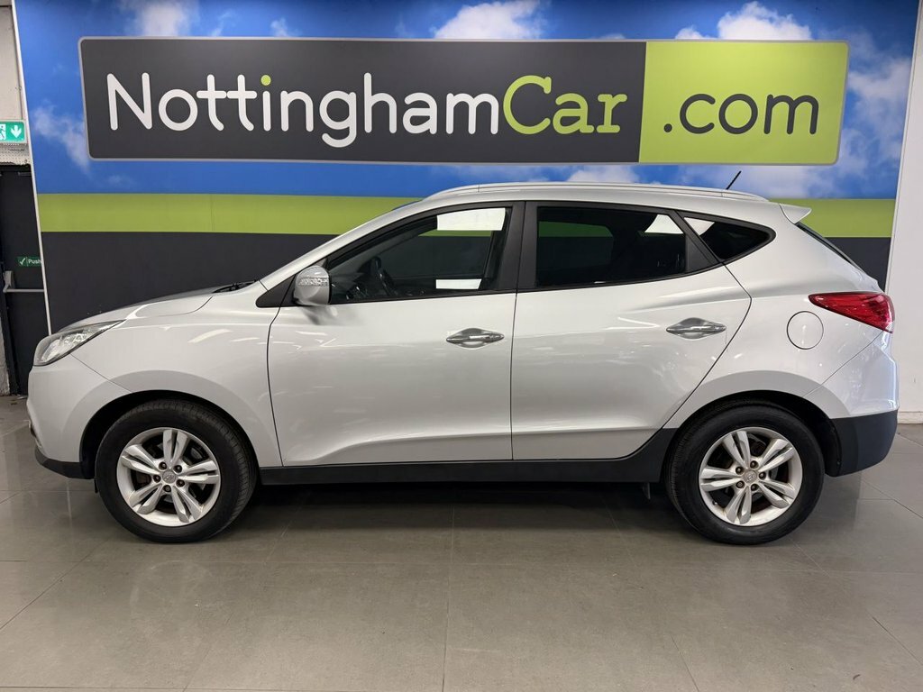 Hyundai Ix35 1.7 Crdi Se Euro 5 Ss White #9