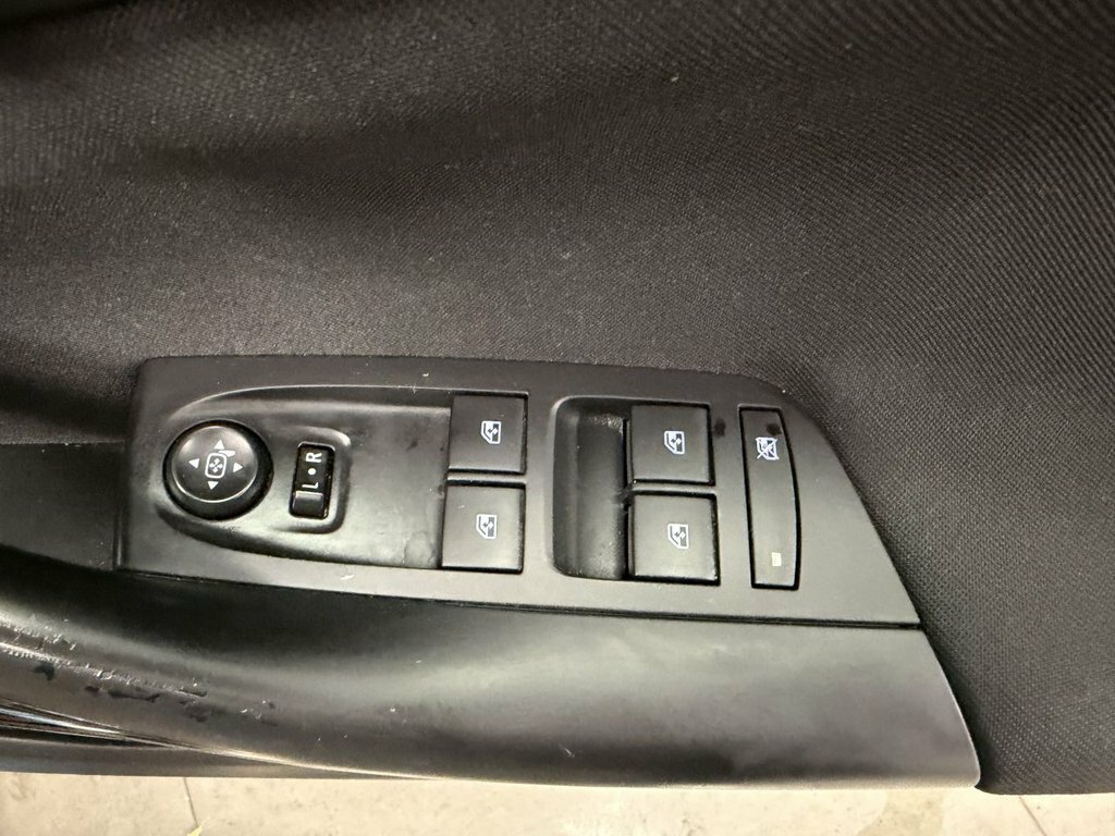 Vauxhall Astra 1.4T 16V 150 Sri Nav Silver #14