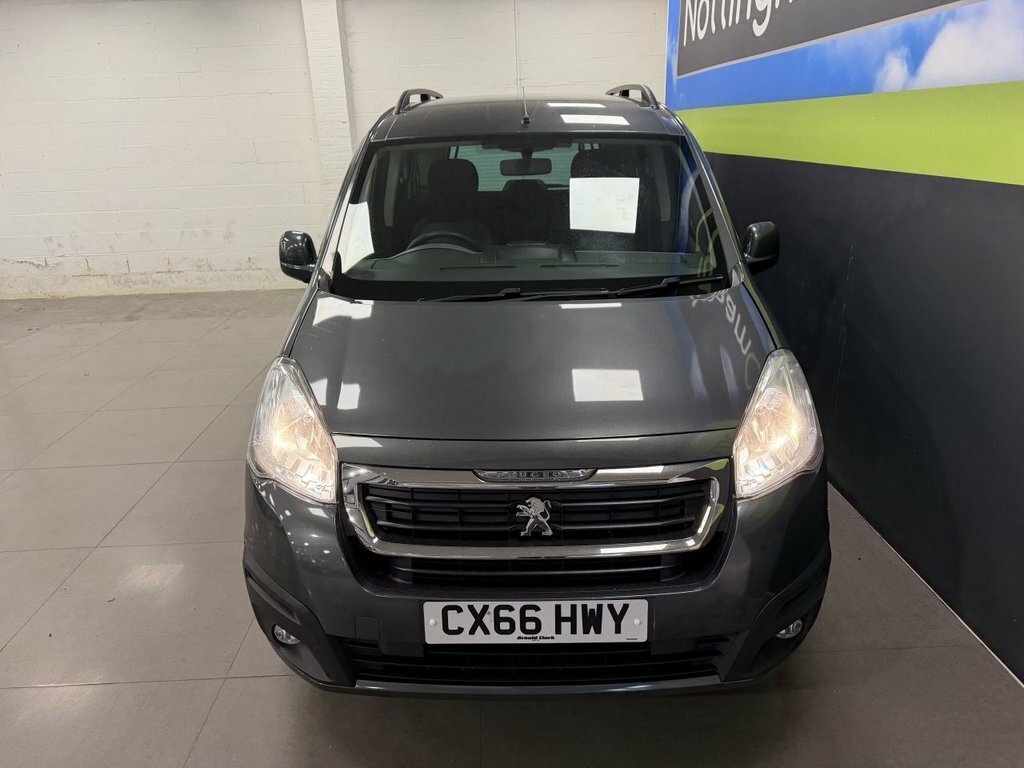 Peugeot Partner Tepee 1.6L Allure Blue #12