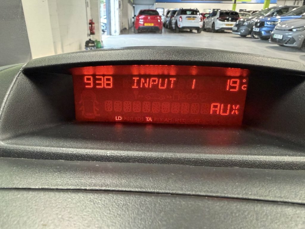 Peugeot Partner Tepee 1.6L Allure Blue #28