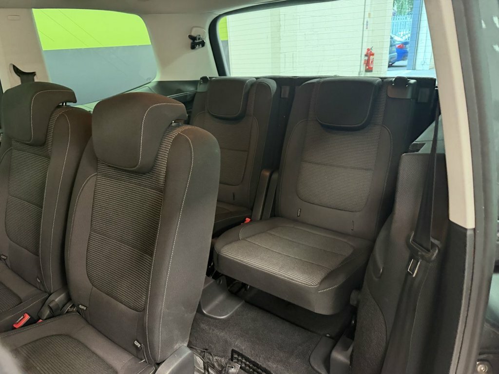 Volkswagen Sharan 2.0 Se Tdi Bluemotion Technology 148 Bhp Grey #35