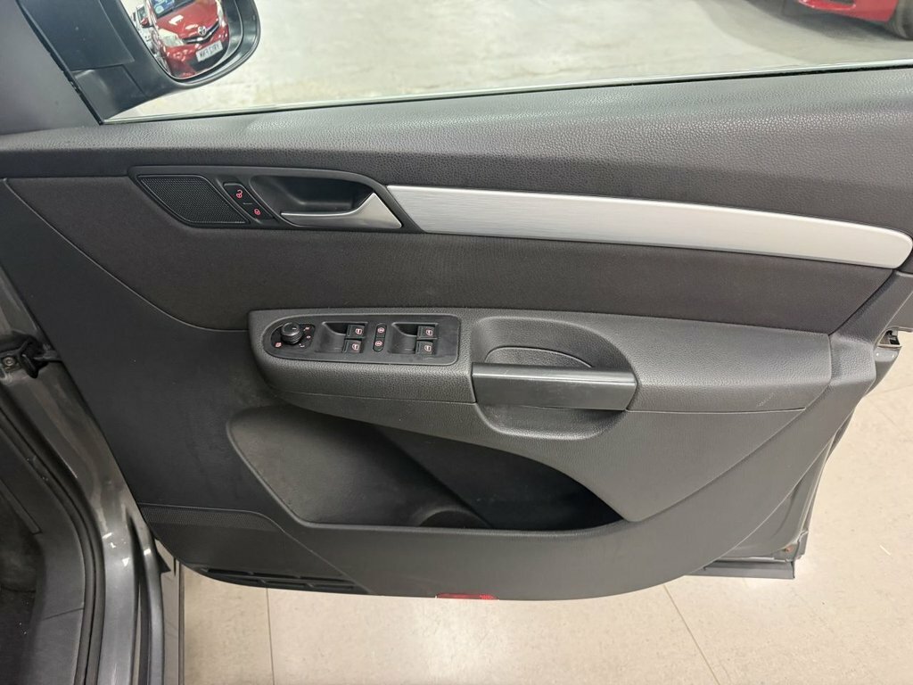 Volkswagen Sharan 2.0 Se Tdi Bluemotion Technology 148 Bhp Grey #13