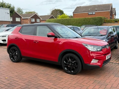 SsangYong Tivoli Tivoli Td Se Red #25