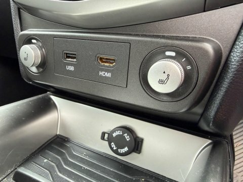 SsangYong Tivoli Tivoli Td Se Red #41