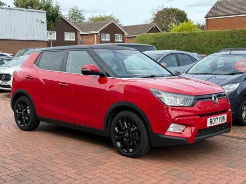 SsangYong Tivoli Tivoli Td Se Red #24