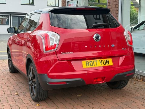 SsangYong Tivoli Tivoli Td Se Red #15