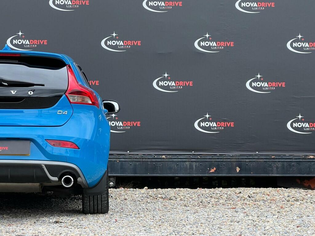 Volvo V40 D4 Se Lux Silver #15