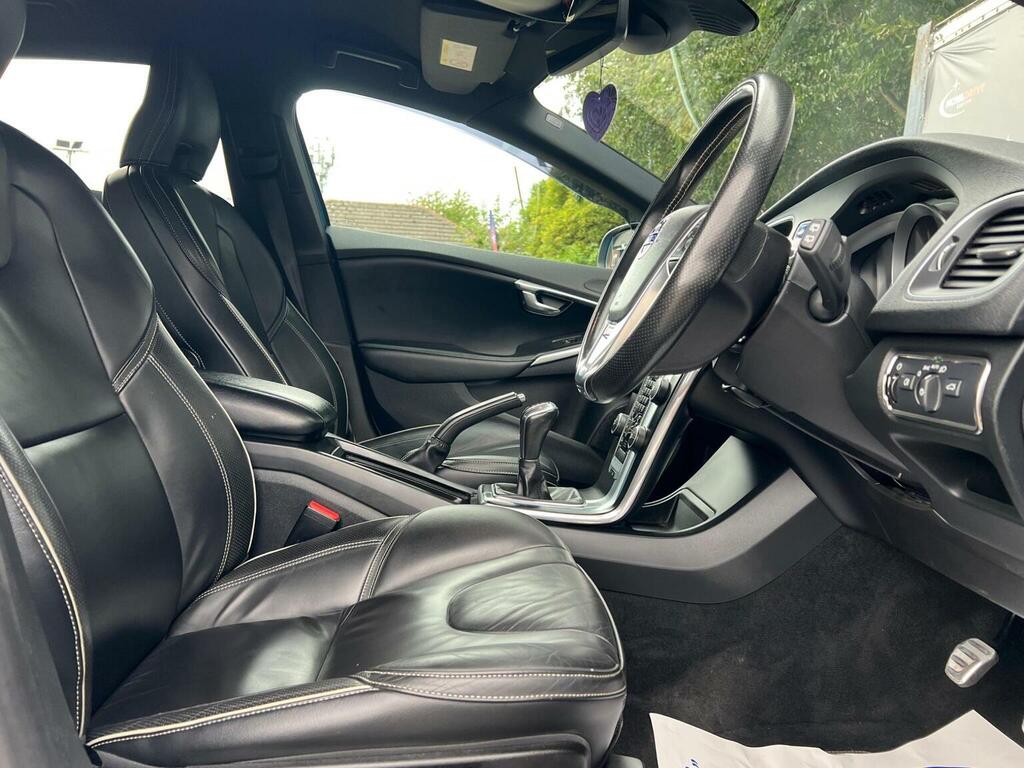 Volvo V40 D4 Se Lux Silver #47