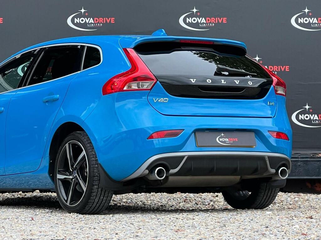 Volvo V40 D4 Se Lux Silver #19