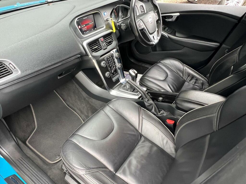 Volvo V40 D4 Se Lux Silver #49