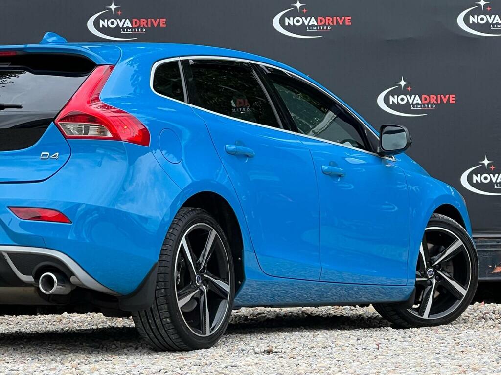 Volvo V40 D4 Se Lux Silver #11