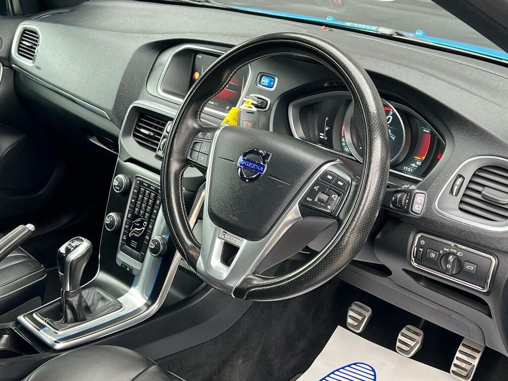 Volvo V40 D4 Se Lux Silver #30