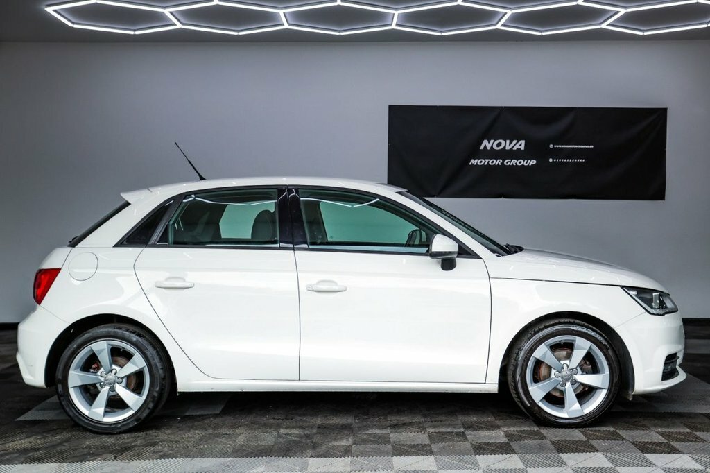 Audi A1 1L Sport LO17WRD White #5
