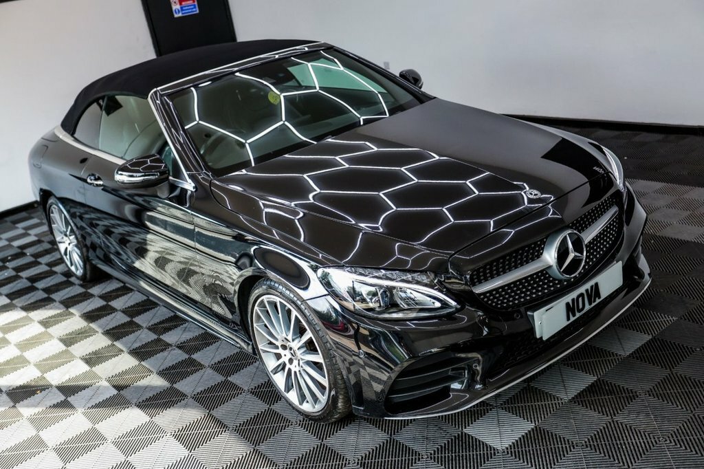 Mercedes-Benz C Class 2L Amg Line Black #4