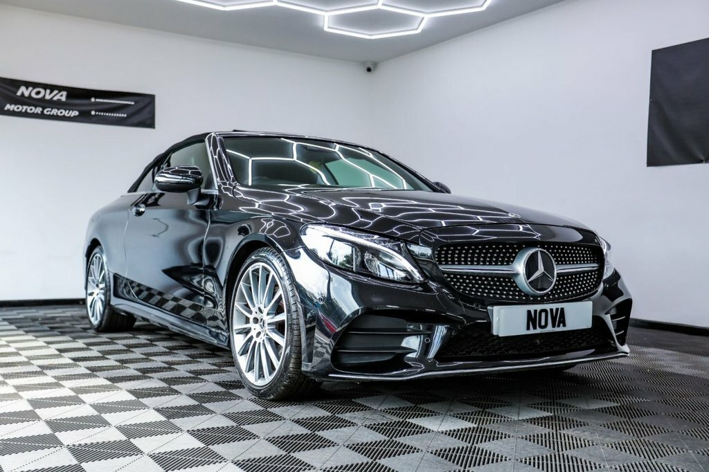 Mercedes-Benz C Class 2L Amg Line Black #3