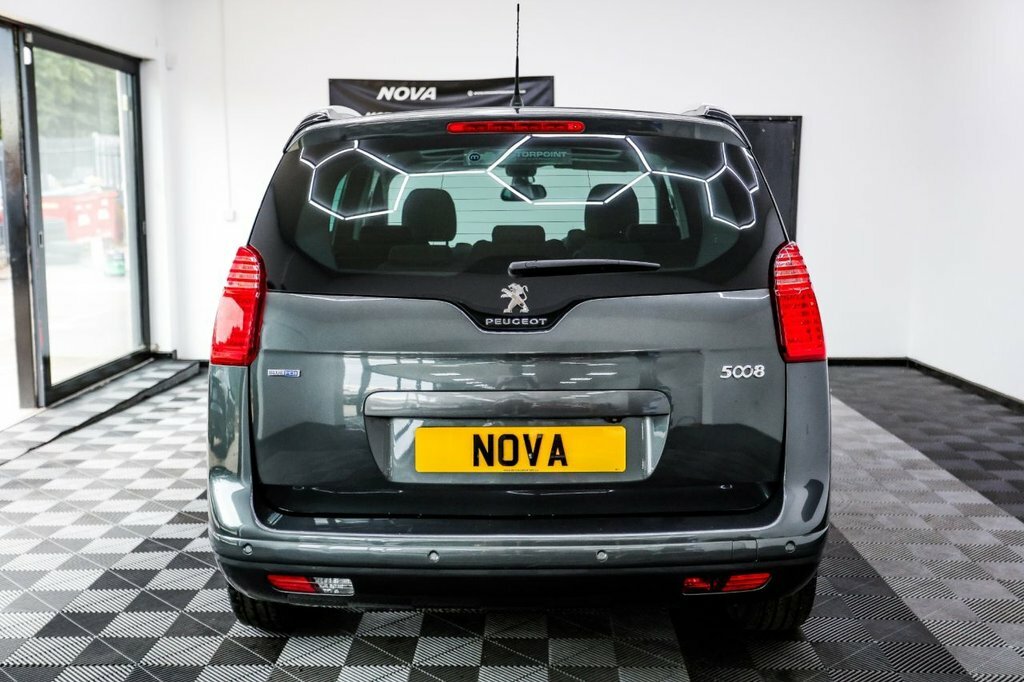 Peugeot 5008 1.6 E-hdi Active Egc  #11