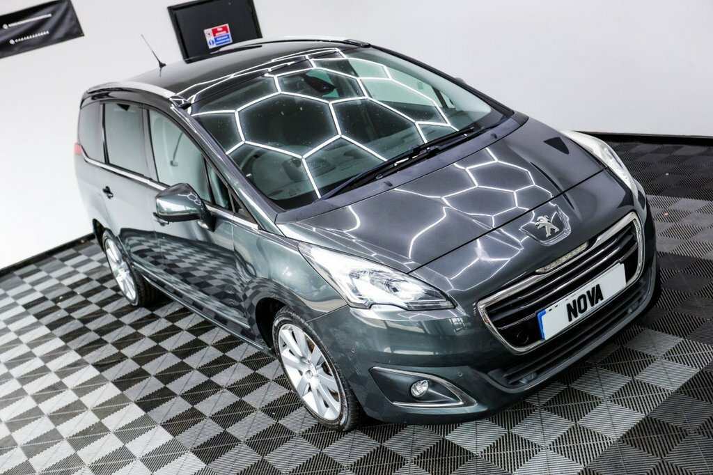 Peugeot 5008 1.6 E-hdi Active Egc  #4