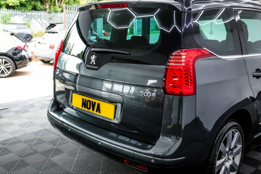 Peugeot 5008 1.6 E-hdi Active Egc  #13