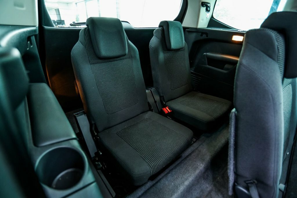 Peugeot 5008 1.6 E-hdi Active Egc  #29