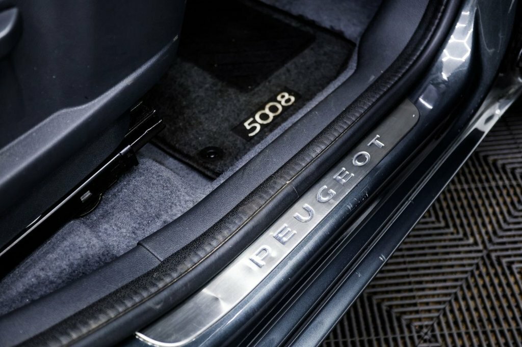 Peugeot 5008 1.6 E-hdi Active Egc  #33