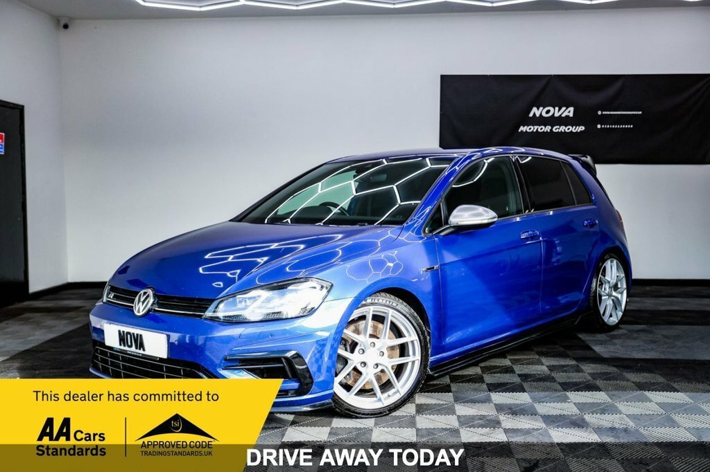Volkswagen Golf 2L R Blue