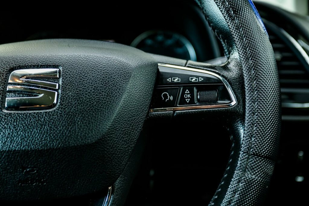 Seat Leon 2.0 Tdi Se Technology Dsg 150 Bhp Black #36