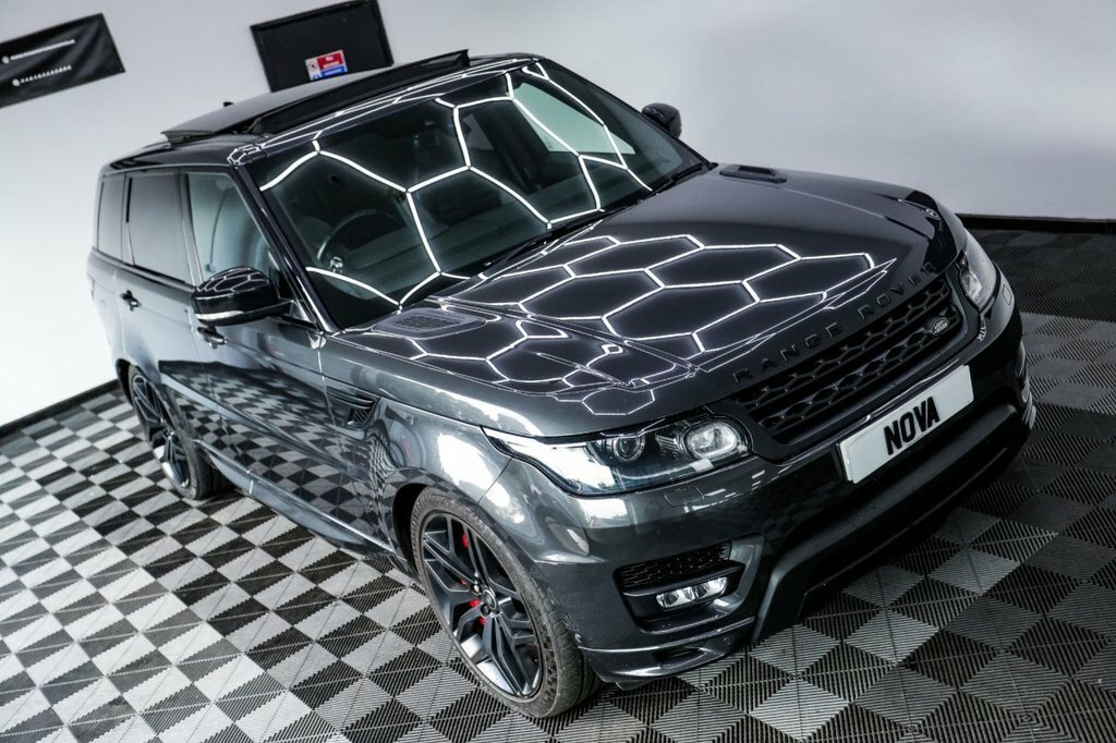 Land Rover Range Rover Sport 4.4L Dynamic Grey #4