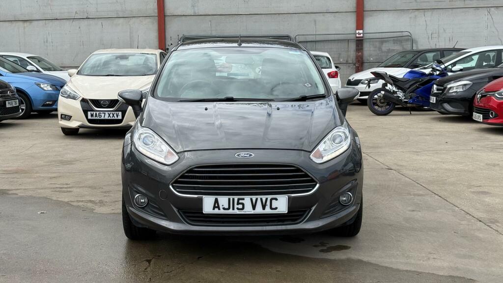 Ford Fiesta Zetec Grey #2