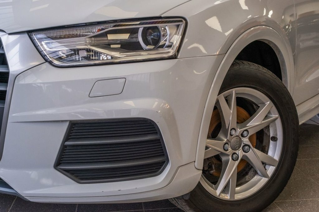 Audi Q3 2L Se White #5
