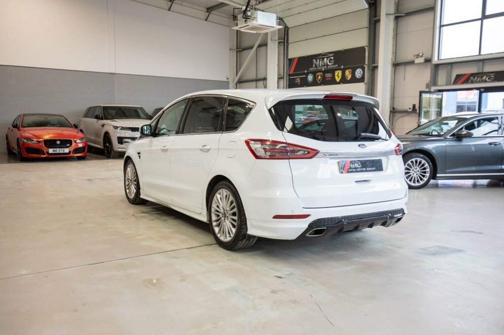 Ford S-Max 2L Titanium Sport White #4