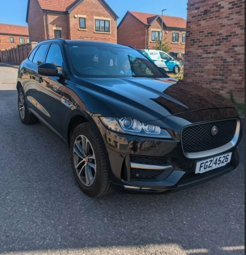 Jaguar F-Pace 2L R-sport Black