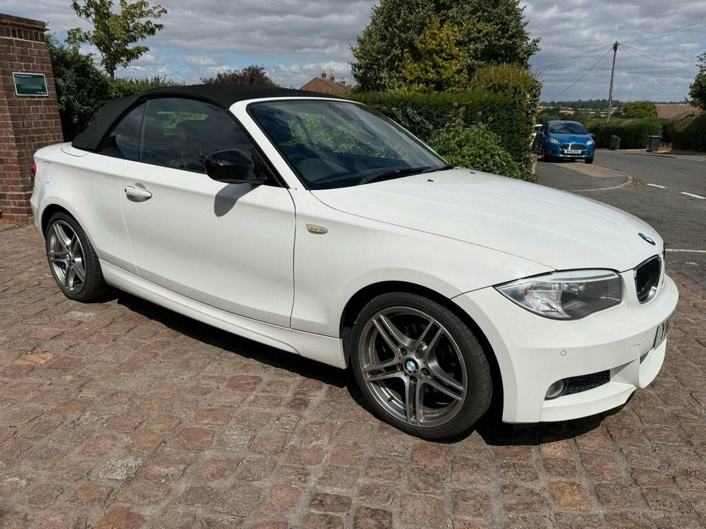 BMW 1 Series 1.6 116D Efficientdynamics Black #1