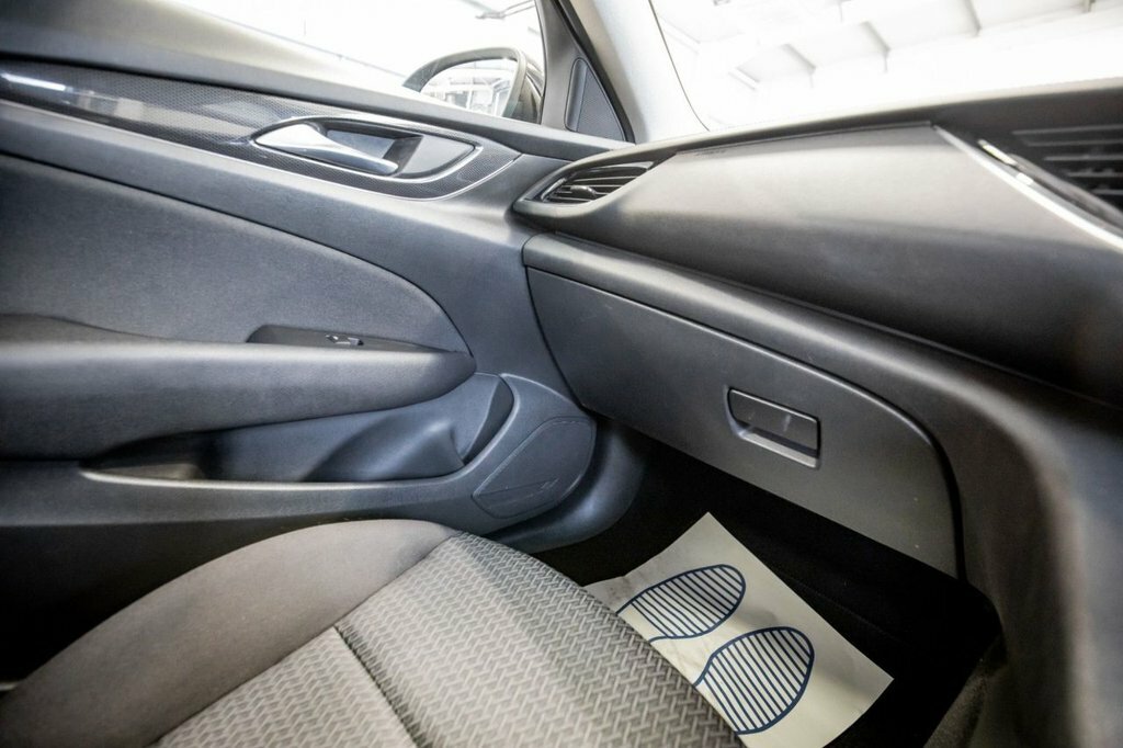 Vauxhall Insignia Design White #28