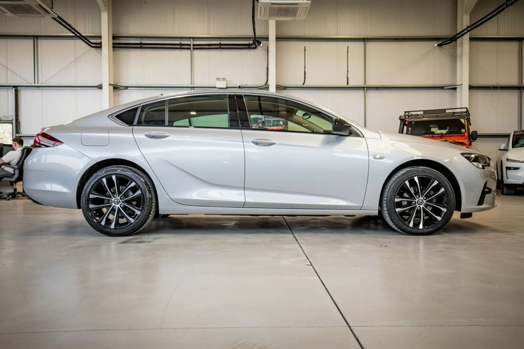 Vauxhall Insignia Design White #9