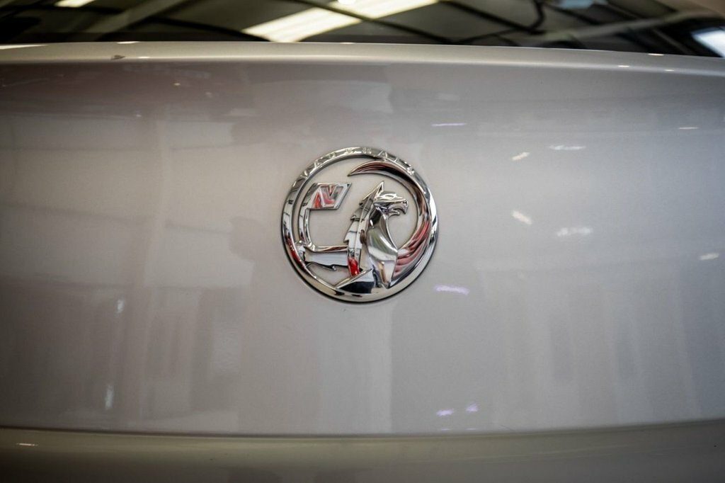 Vauxhall Insignia Design White #8