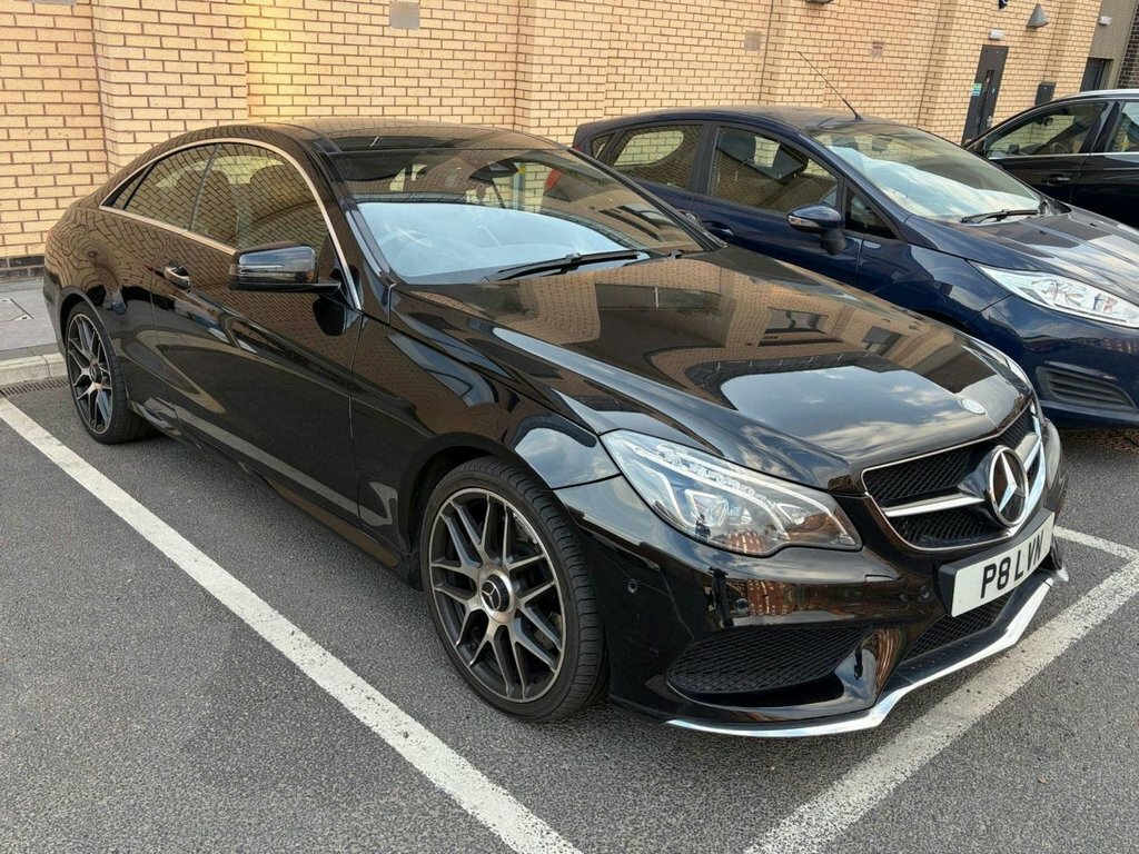 Mercedes-Benz E Class 3.5L Amg Line Black
