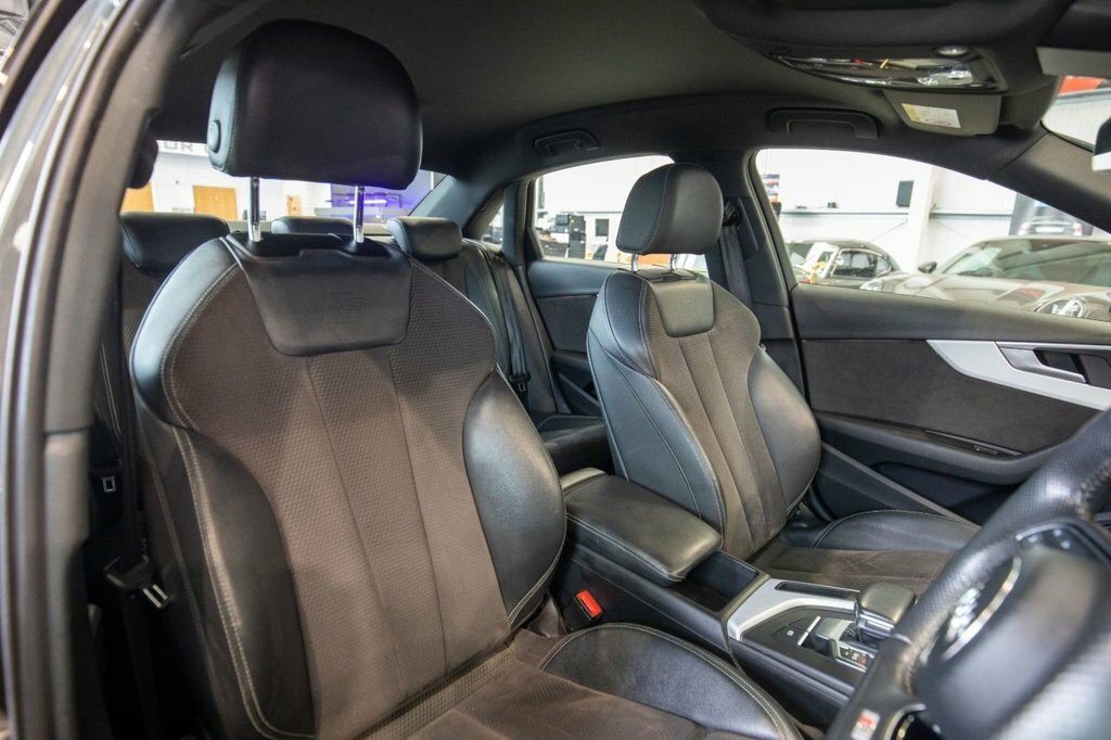 Audi A4 2L S Line Grey