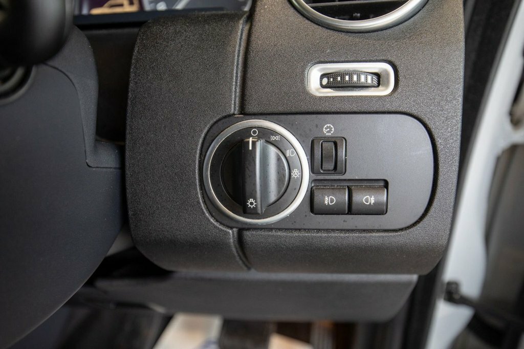 Land Rover Discovery 4 3L Graphite Grey #20