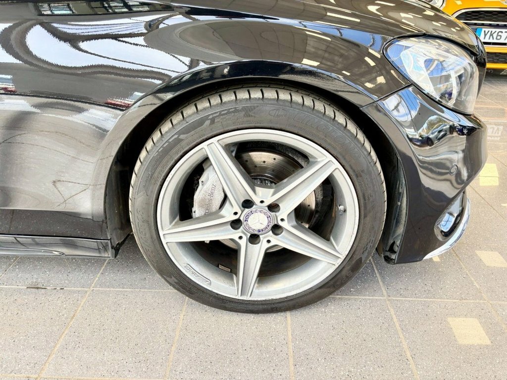 Mercedes-Benz C Class 2.1L Amg Line Black