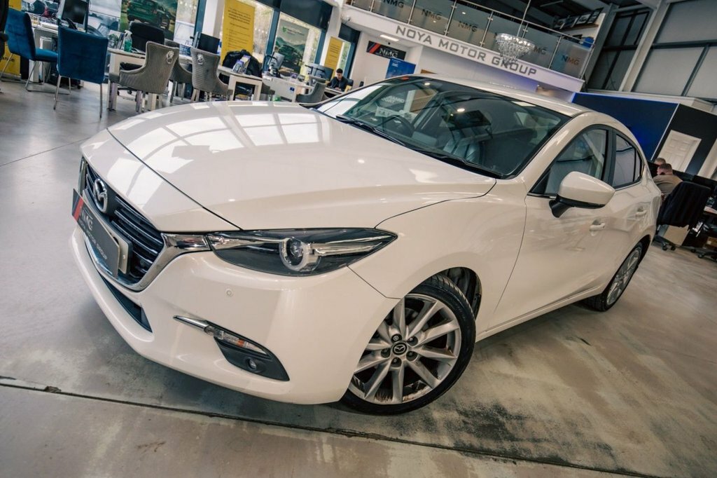 Mazda 3 2L Sport Nav White #3