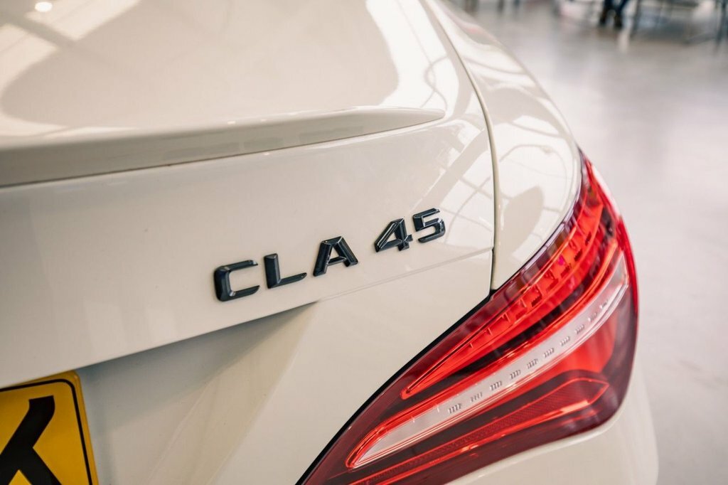 Mercedes-Benz CLA Class 2L Amg WF67JXK White #5