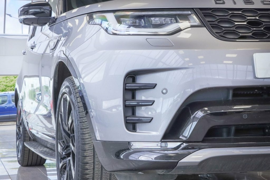 Land Rover Discovery R-dynamic S Brown #18