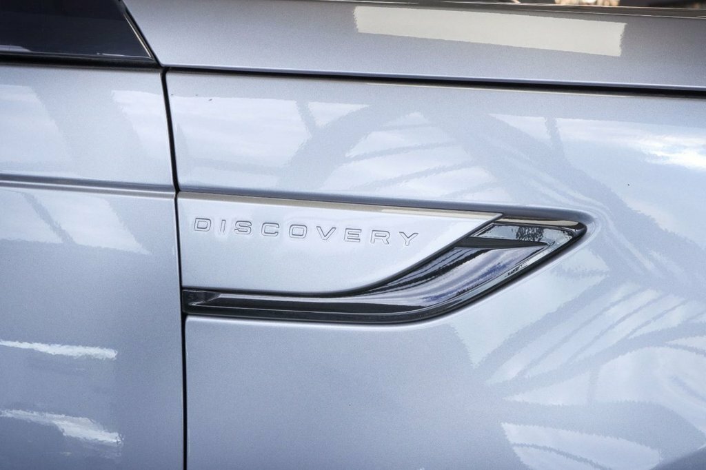 Land Rover Discovery R-dynamic S Brown #25