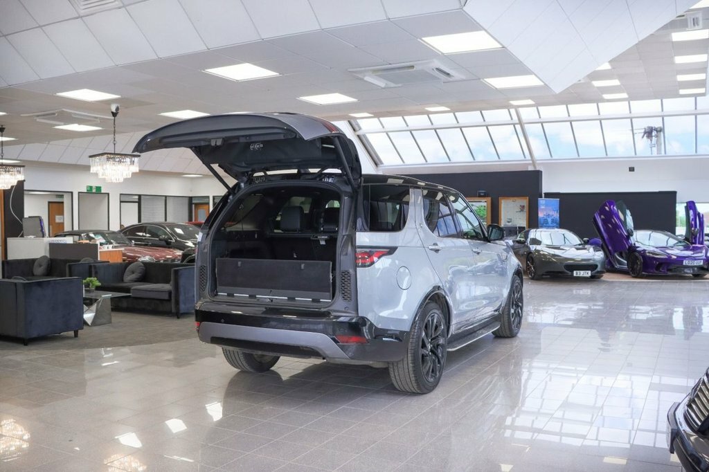 Land Rover Discovery R-dynamic S Brown #12