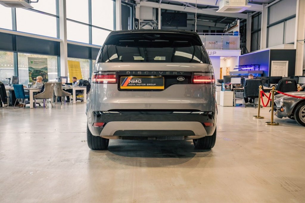 Land Rover Discovery 3.0 D250 R-dynamic Se Black #62