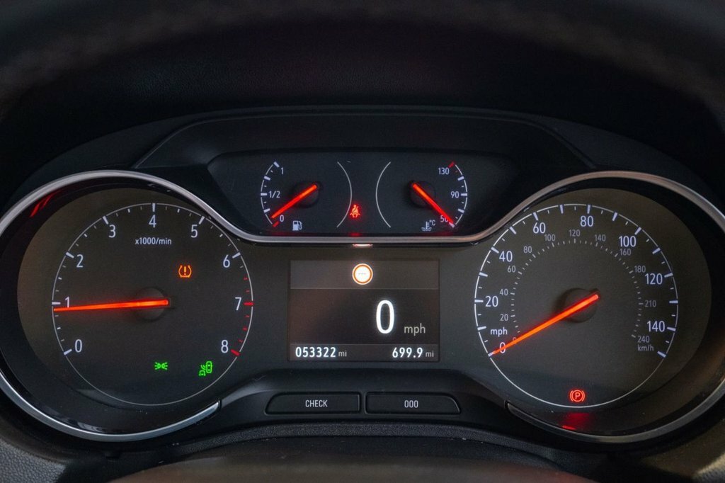 Vauxhall Grandland X Tech Line Nav Purple #40