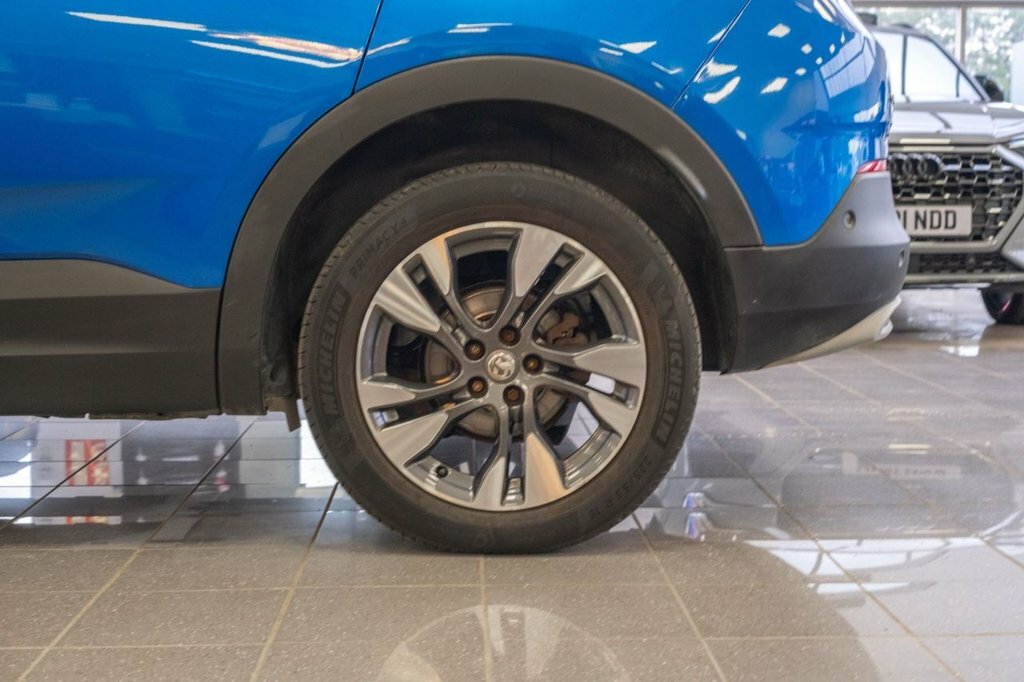 Vauxhall Grandland X Tech Line Nav Purple #23